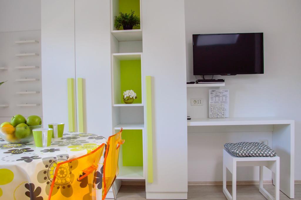 Apartments Punta By Sea Умаг Екстериор снимка