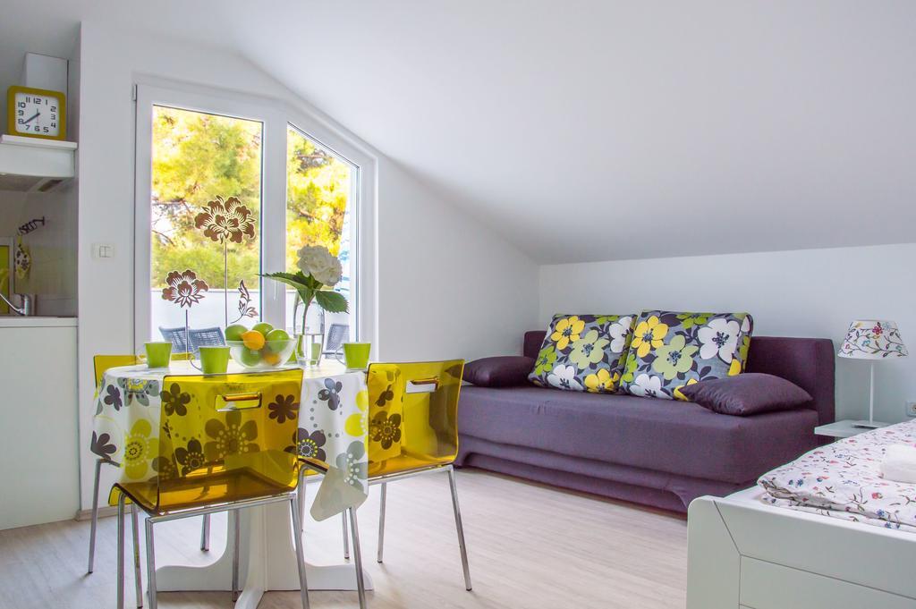 Apartments Punta By Sea Умаг Екстериор снимка