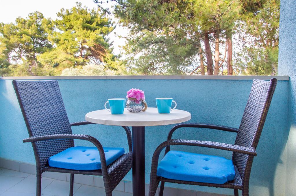 Apartments Punta By Sea Умаг Екстериор снимка